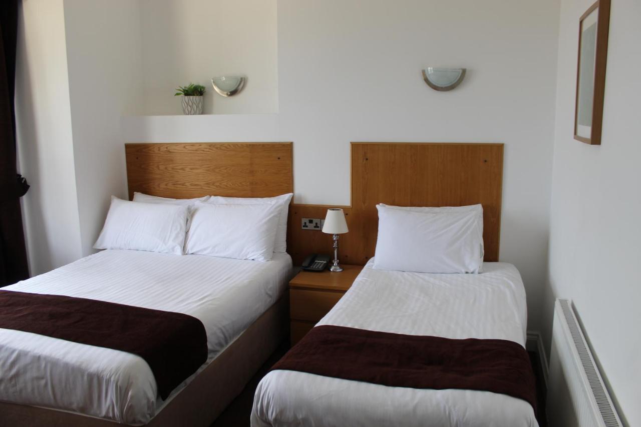 Four Saints Brig Y Don Hotel Llandudno Esterno foto