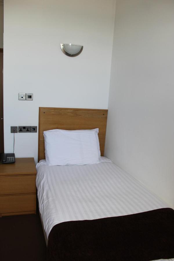 Four Saints Brig Y Don Hotel Llandudno Esterno foto