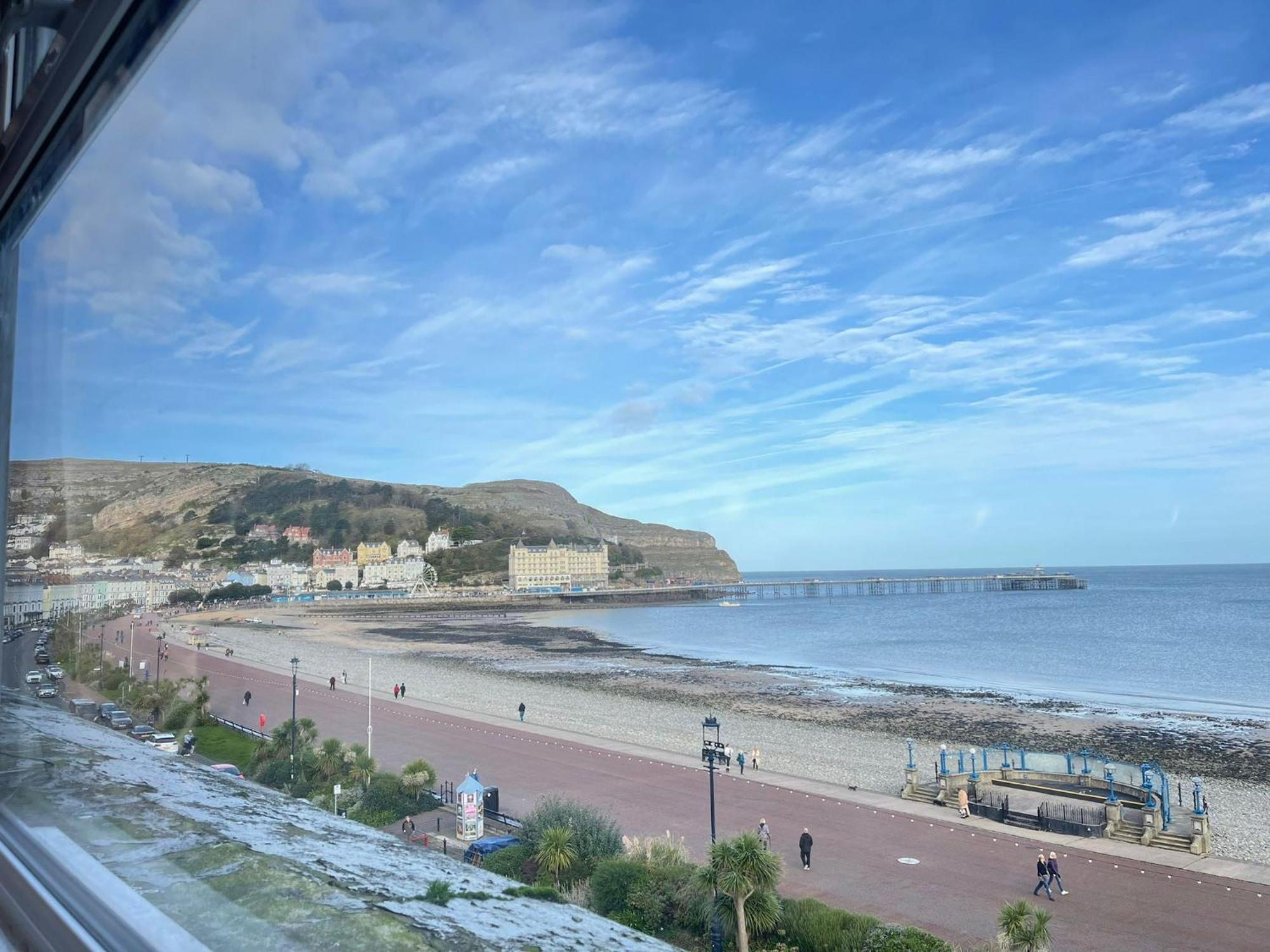 Four Saints Brig Y Don Hotel Llandudno Esterno foto